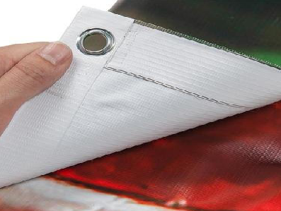 扬中喷绘和刀刮布的工艺区别。